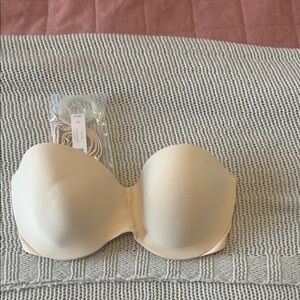 Soma Cream Strapless/Covertable Bra